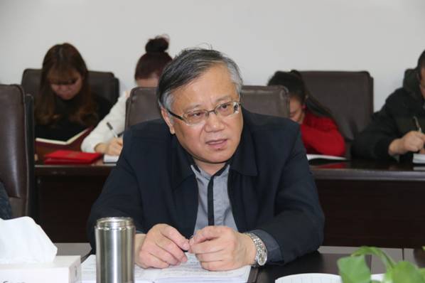 增強(qiáng)使命感和責(zé)任感，積極作為，為實(shí)現(xiàn)“十三五”良好開(kāi)局而努力奮斗